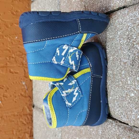 See Kai run insulated boots size 4 - Picture 6 of 9